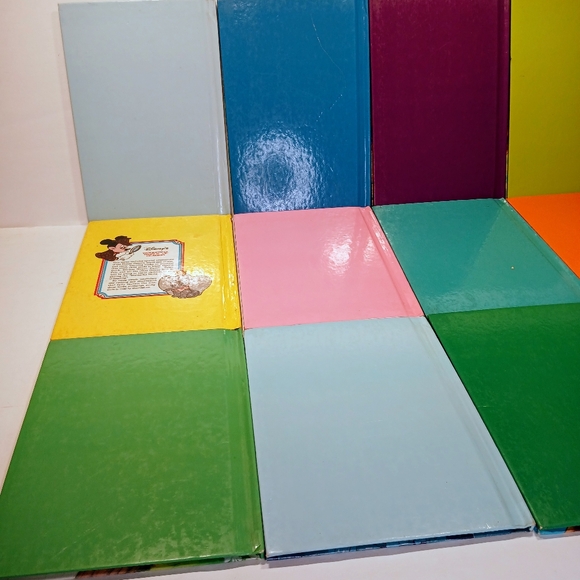 Set of 11 Vintage Disney Favorite Children's Books Excellent Pre-owned Condition - Picture 4 of 12